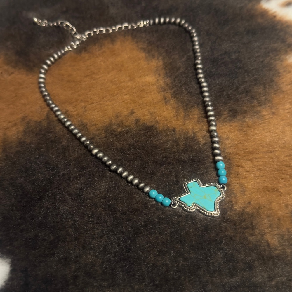 Turquoise and Silver Beaded Necklace